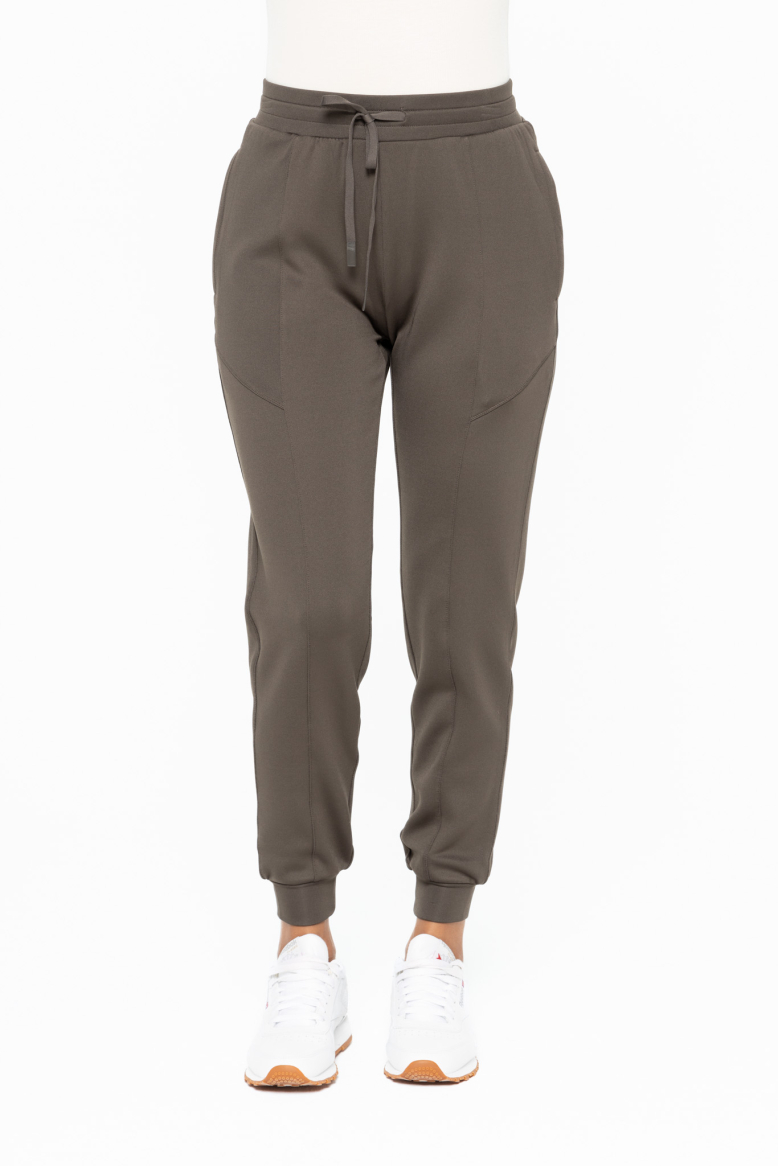 Cuffed Joggers with Zippered Pockets (AP7013)