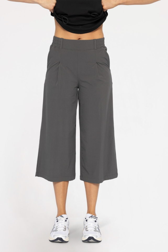 Tailored Cropped Flare Pants (APR6337)