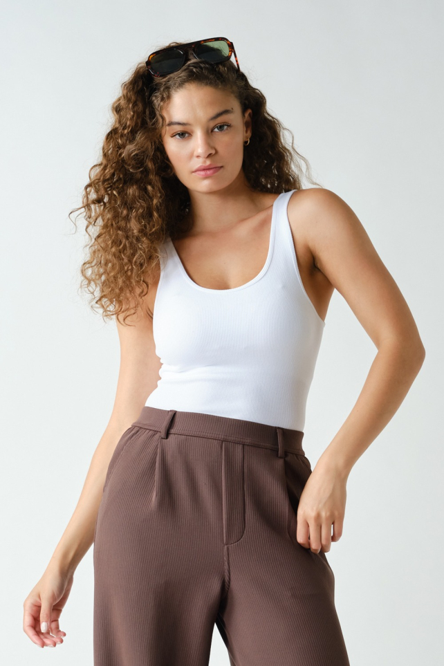 Classic Seamless Ribbed Tank with Built-in-Bra(AT7414)
