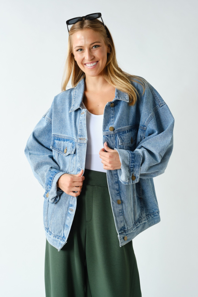Boxy-Cut Denim Jacket(KJ11683)