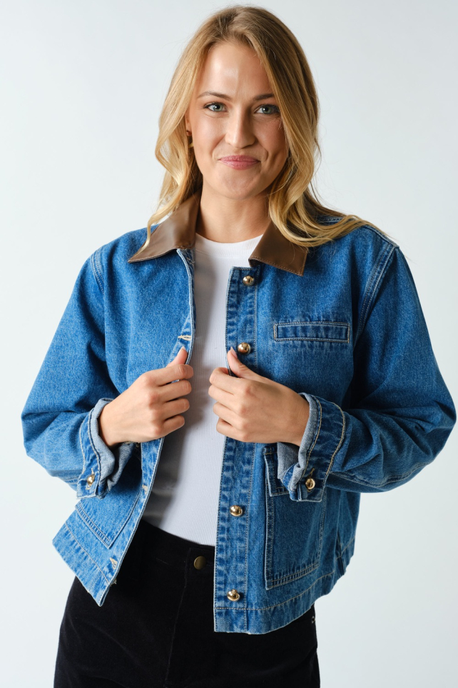 Denim Jacket With Vegan Leather Collar(KJ6063)