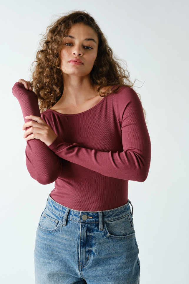 Barely There Boat Neck Micro-Ribbed Top(KT5494)