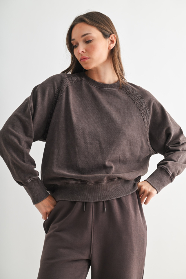 Soft Bloom Mineral Wash Lace Pullover(KT5642)