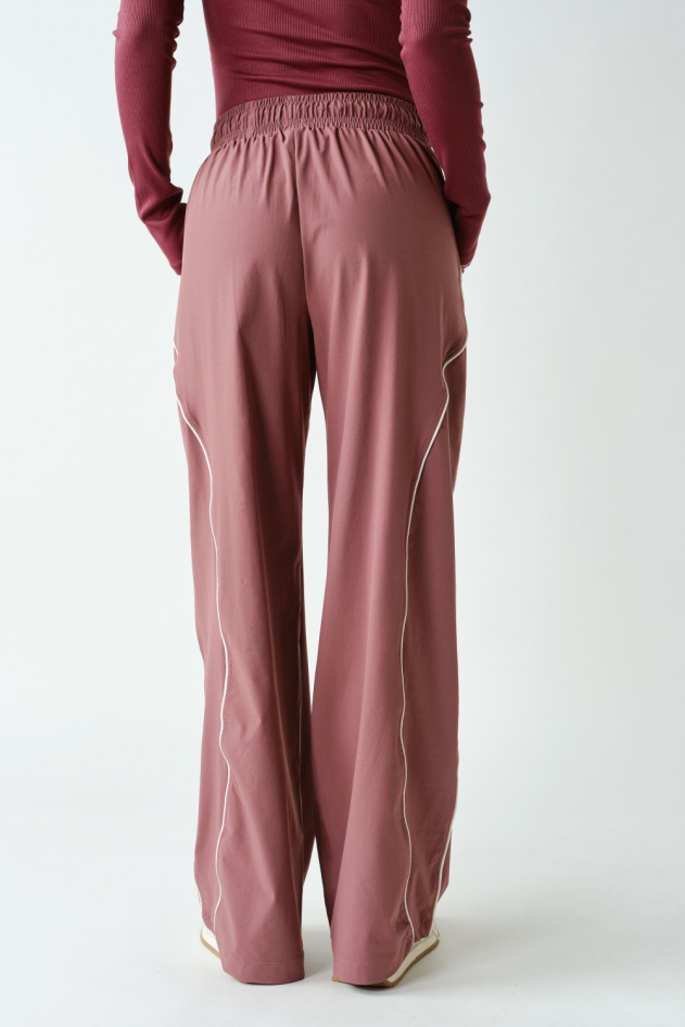 NovaFlex Curved Classic Track Pants(AP7717)