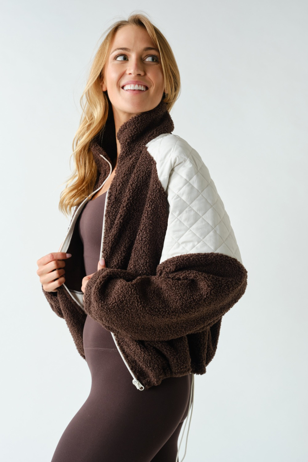 Sherpa Quilted-Sleeve Bomber Jacket(KJ5973)