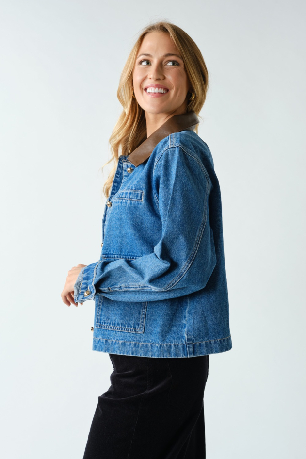 Denim Jacket With Vegan Leather Collar(KJ6063)