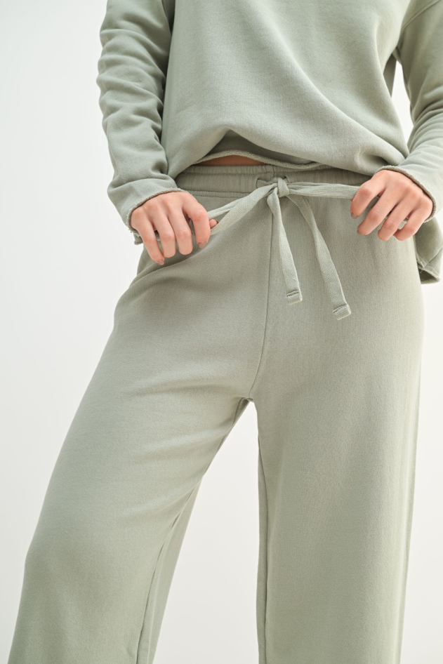 Malibu Wide-Leg Fleece Pants (KP5279)