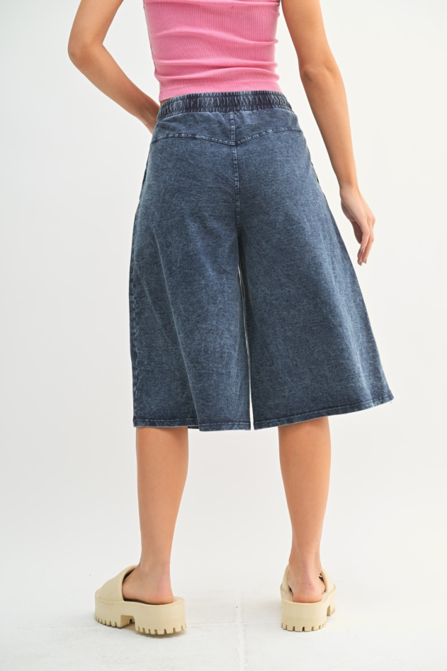 Mineral Wash Pleated Culottes (KP5346)