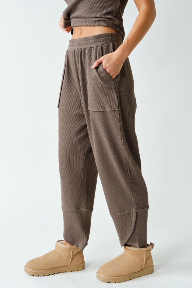 Waffle-Knit Tulip-Cuff Jogger Pants(KP5904)
