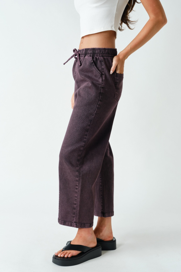 Denim Acid-Wash Drawstring Pull-On Pants (KP5959)