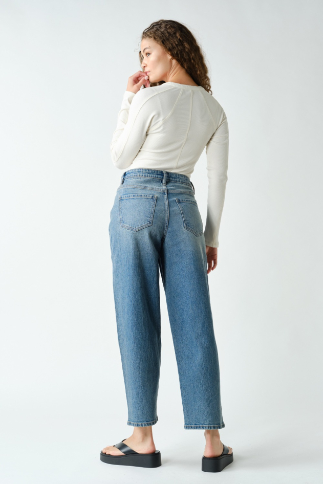 Essential Long-Sleeved Micro-Ribbed Henley Top(KT5543)