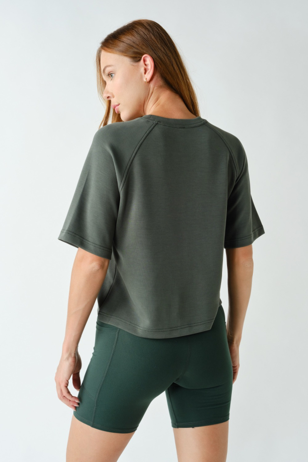 Laguna Soft Drape Raglan Tee(KT5582)