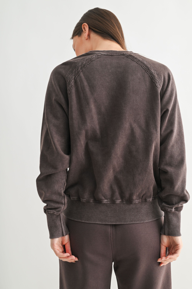 Soft Bloom Mineral Wash Lace Pullover(KT5642)